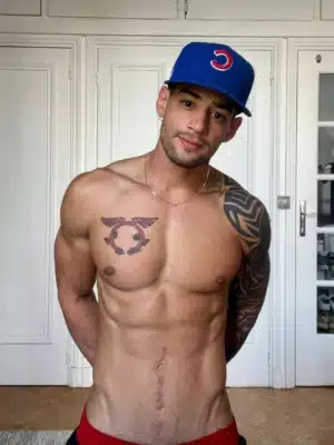 Yurilion7 have the most perfect muscular body cock