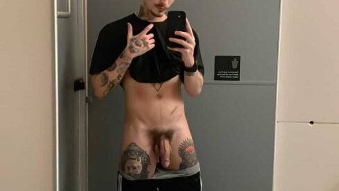 Hariel_xxx Rims My Hole Deep and Fucks Me by the Window