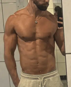 Hot Straight Surfer Get His Cock Suck Through Glory Hole